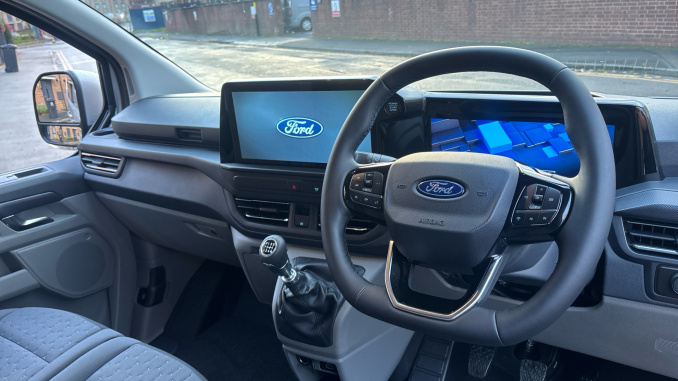 Ford Transit Custom 320 L1 Diesel Fwd 2.0 EcoBlue 150ps H1 Double Cab Van Limited - Image 16